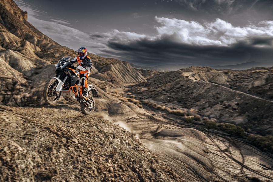 2025 KTM 1390 Super Adventure S